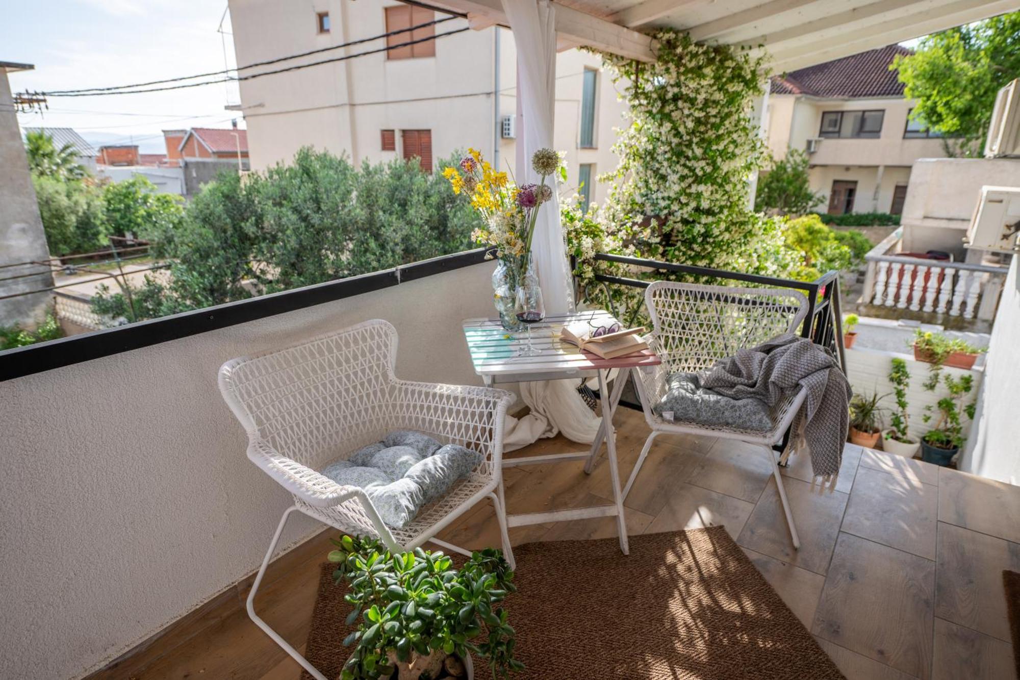 Guest House Mediterranea Pakoštane Esterno foto