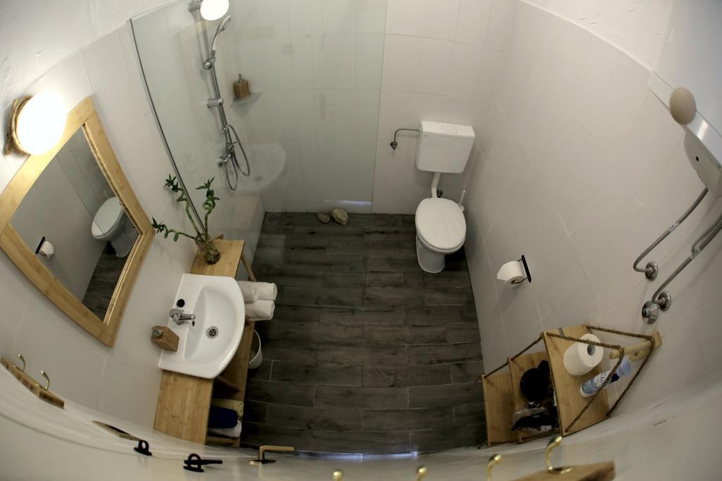 Guest House Mediterranea Pakoštane Esterno foto
